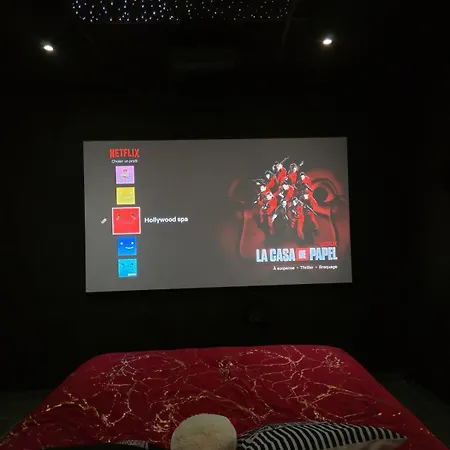 Apartment Hollywood Jacuzzi - Cinema *